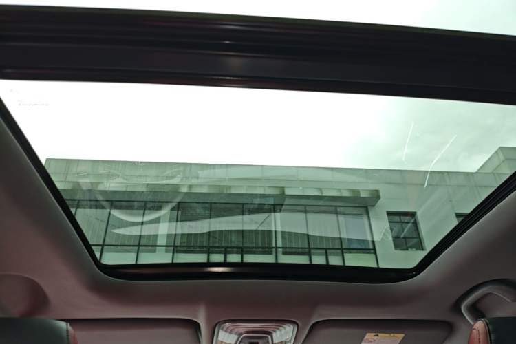 Used CHANGAN CS75 PLUS 2022 2nd Generation 1.5T Automatic Luxury Version Headliner
