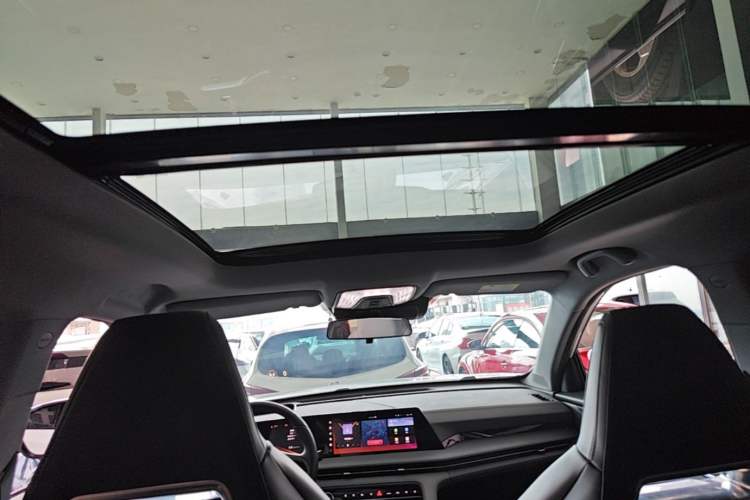 Used CHANGAN CS75 PLUS 2022 2nd Generation 1.5T Automatic Pilot Version Headliner