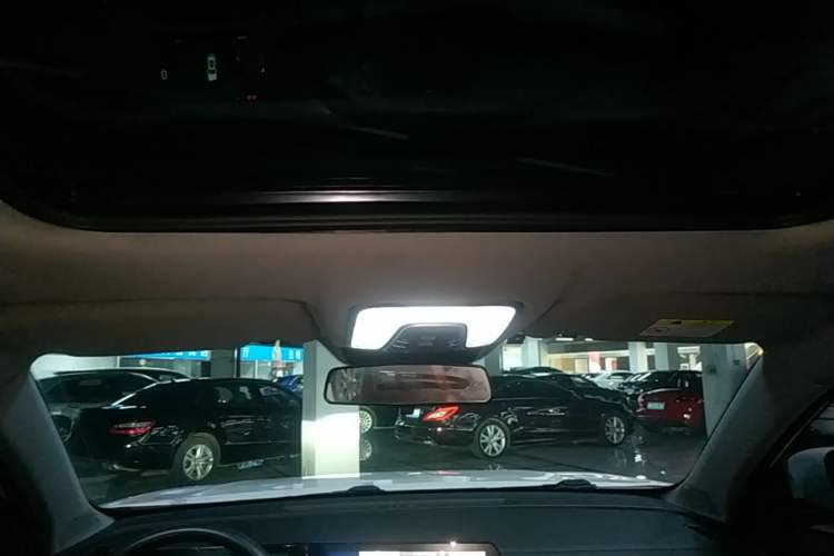 Used CHANGAN CS75 PLUS 2022 Second-Generation 2.0T Automatic Prestige Model Headliner