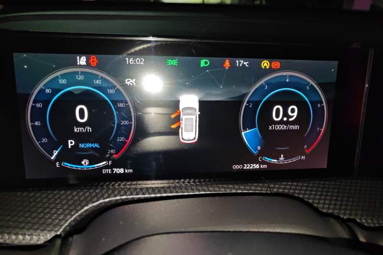 Used CHANGAN CS75 PLUS 2022 2nd Generation 1.5T Automatic Prestige Version Instrument Cluster