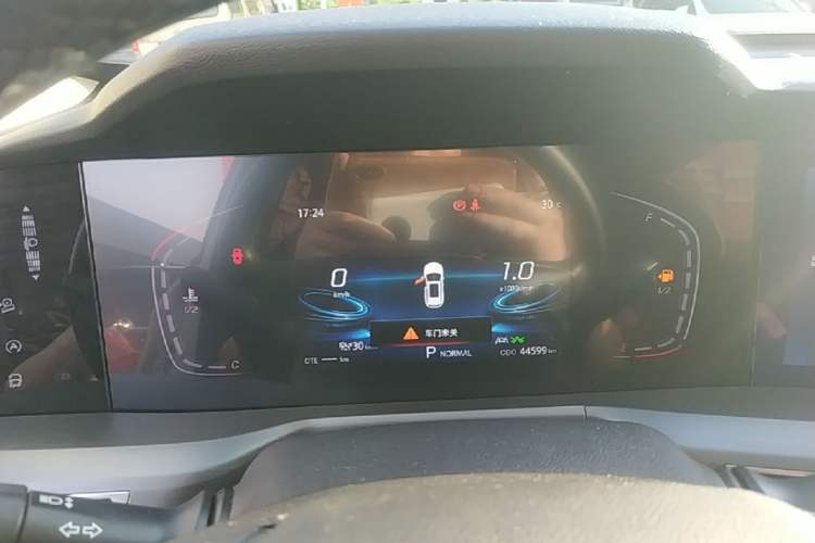 Used CHANGAN CS75 PLUS 2022 2.0T Automatic Pilot Version Instrument Cluster