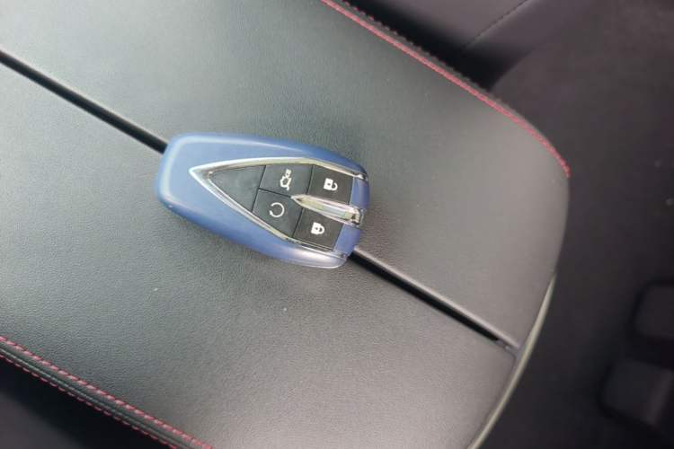 Used CHANGAN CS75 PLUS 2022 1.5T Automatic Luxury Model Interior 1