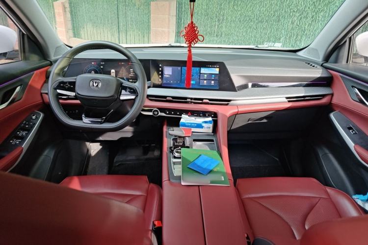 Used CHANGAN CS75 PLUS 2022 2nd Generation 1.5T Automatic Prestige Version Interior 2