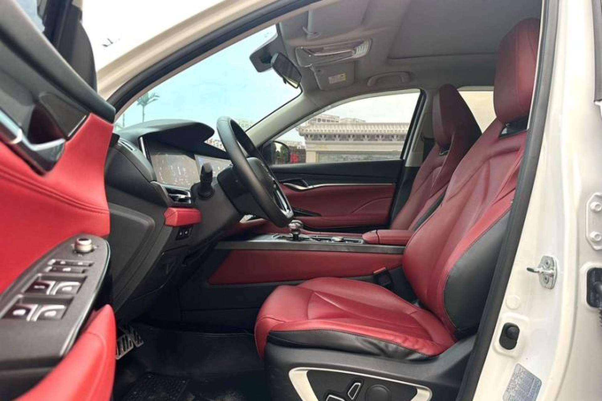 Used CHANGAN CS75 PLUS 2022 2.0T Automatic Pilot Version Interior 2