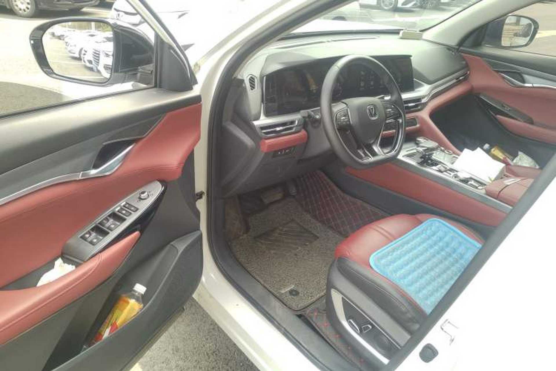 Used CHANGAN CS75 PLUS 2022 1.5T Automatic Prestige Model Interior 3