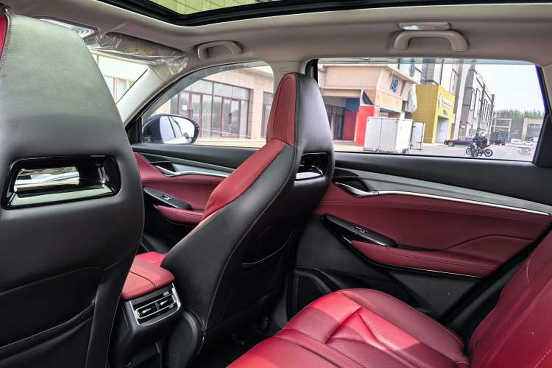 Used CHANGAN CS75 PLUS 2022 2.0T Automatic Pilot Version Interior 3