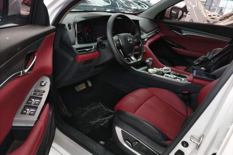 Used CHANGAN CS75 PLUS 2022 Classic Edition 1.5T Automatic Pioneer Model Interior 3