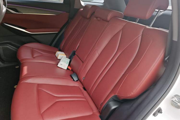 Used CHANGAN CS75 PLUS 2022 2nd Generation 1.5T Automatic Prestige Version Interior 4