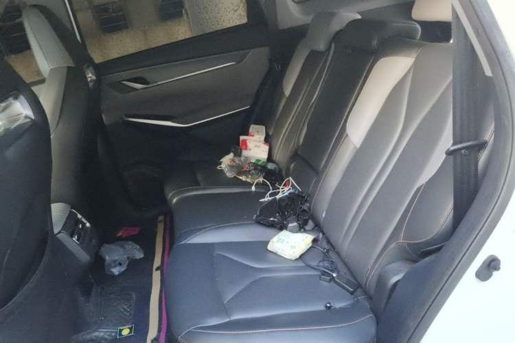 Used CHANGAN CS75 PLUS 2022 Second-Generation 2.0T Automatic Prestige Model Interior 4