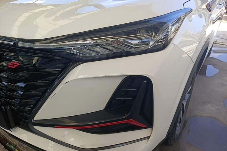 Used CHANGAN CS75 PLUS 2022 Classic Edition 1.5T Automatic Pioneer Model Left Front Headlight
