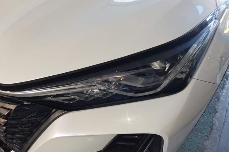 Used CHANGAN CS75 PLUS 2022 2.0T Automatic Pilot Version Left Front Headlight