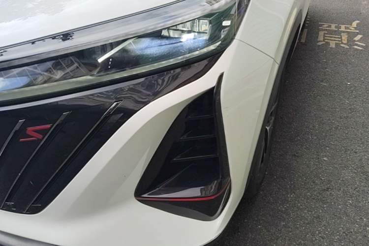 Used CHANGAN CS75 PLUS 2022 2nd Generation 1.5T Automatic Prestige Version Left Front Headlight