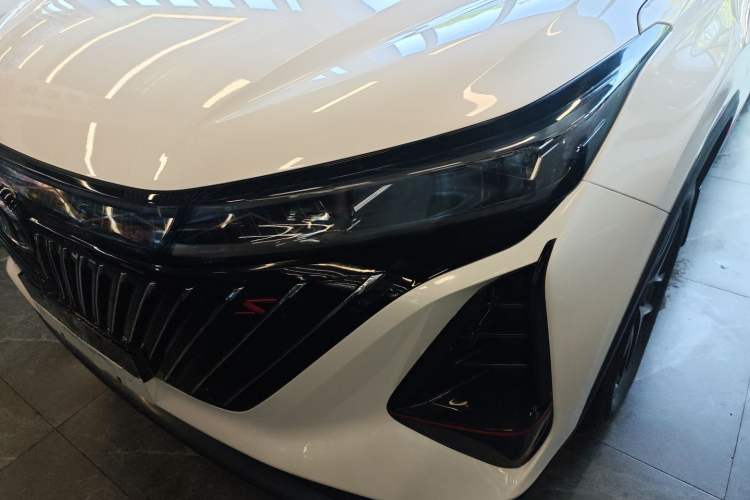 Used CHANGAN CS75 PLUS 2022 2nd Generation 1.5T Automatic Luxury Version Left Front Headlight