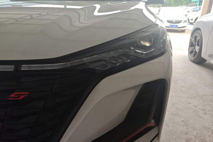 Used CHANGAN CS75 PLUS 2022 1.5T Automatic Luxury Model Left Front Headlight