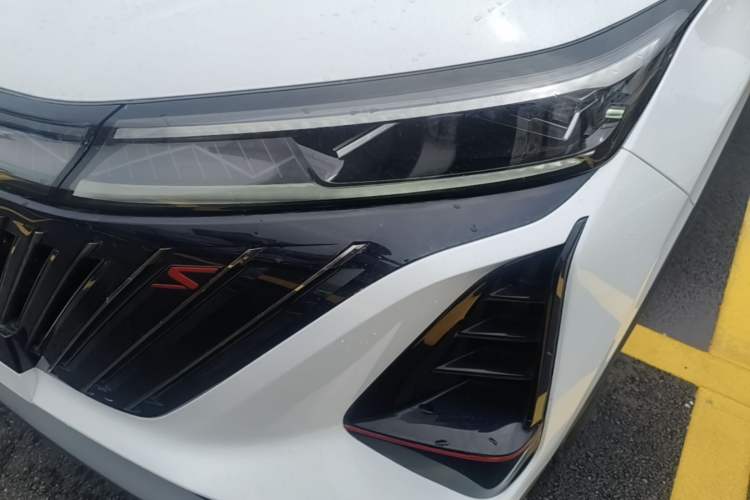 Used CHANGAN CS75 PLUS 2022 2nd Generation 1.5T Automatic Prestige Version Left Front Headlight