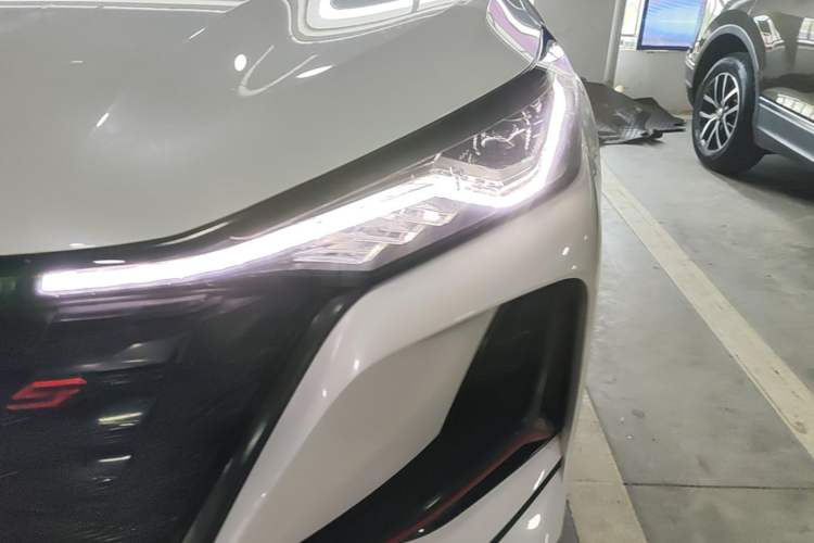 Used CHANGAN CS75 PLUS 2022 1.5T Automatic Luxury Model Left Front Headlight