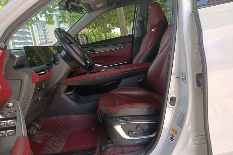 Used CHANGAN CS75 PLUS 2022 2nd Generation 2.0T Automatic Flagship Version Left Front Seat