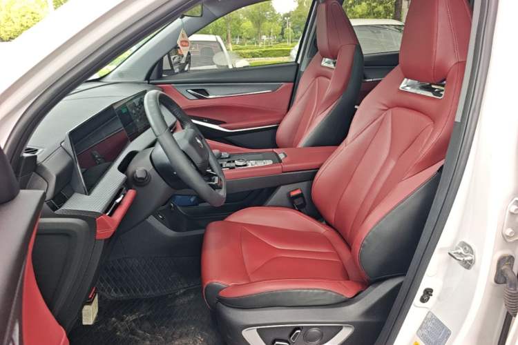 Used CHANGAN CS75 PLUS 2022 2nd Generation 1.5T Automatic Prestige Version Left Front Seat