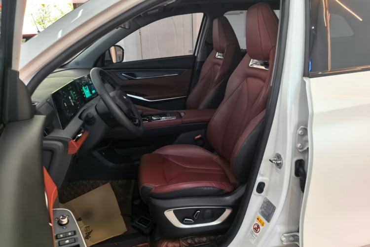 Used CHANGAN CS75 PLUS 2022 2nd Generation 1.5T Automatic Prestige Version Left Front Seat