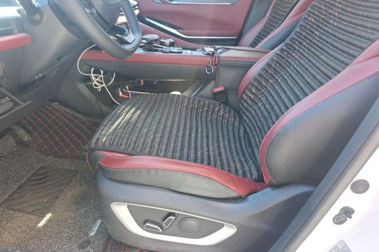 Used CHANGAN CS75 PLUS 2022 2nd Generation 1.5T Automatic Prestige Version Left Front Seat