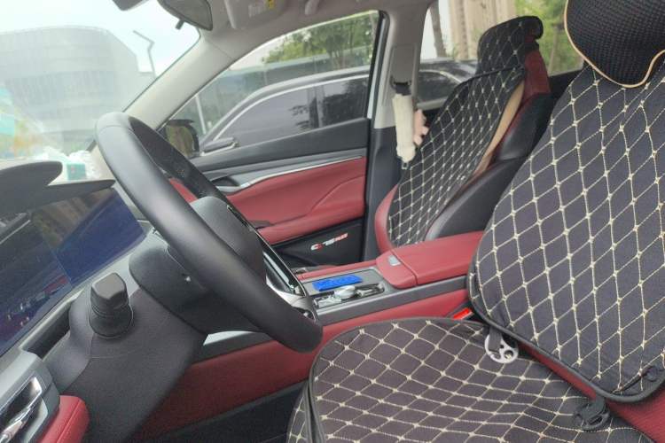 Used CHANGAN CS75 PLUS 2022 2nd Generation 1.5T Automatic Luxury Version Left Front Seat
