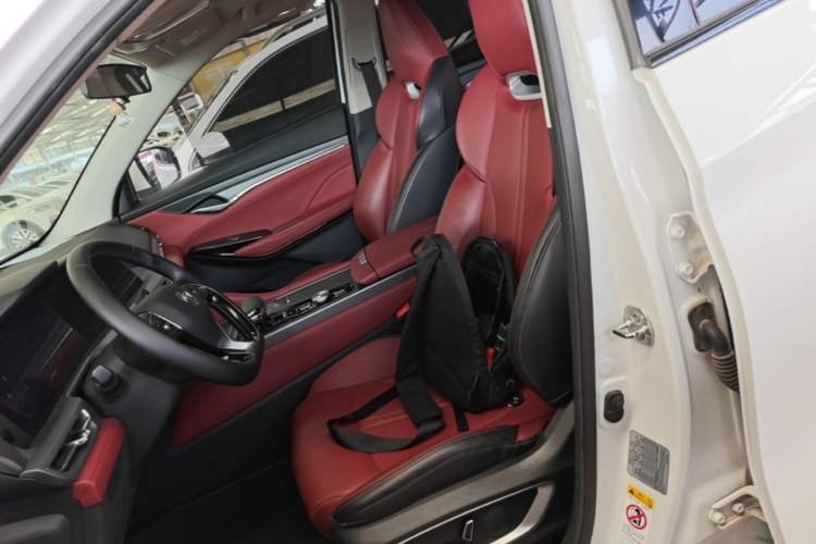 Used CHANGAN CS75 PLUS 2022 1.5T Automatic Luxury Model Left Front Seat