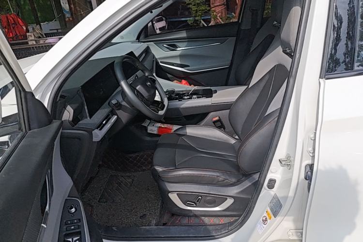 Used CHANGAN CS75 PLUS 2022 2nd Generation 1.5T Automatic Prestige Version Left Front Seat