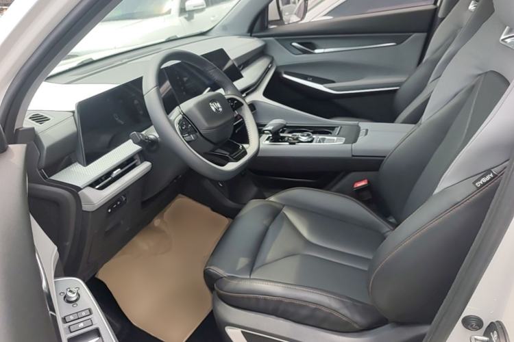Used CHANGAN CS75 PLUS 2022 2nd Generation 1.5T Automatic Prestige Version Left Front Seat