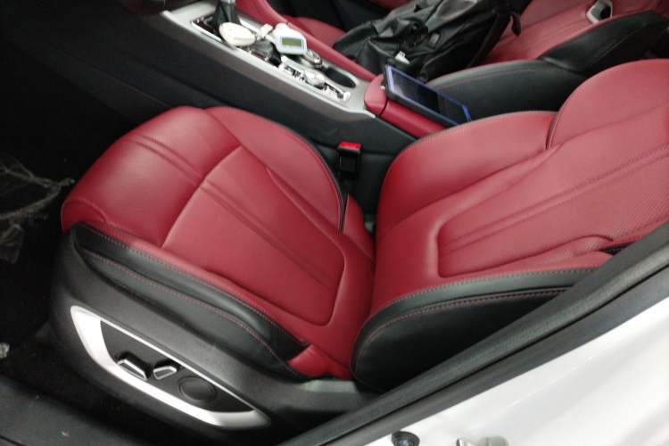 Used CHANGAN CS75 PLUS 2022 Classic Edition 1.5T Automatic Pioneer Model Left Front Seat