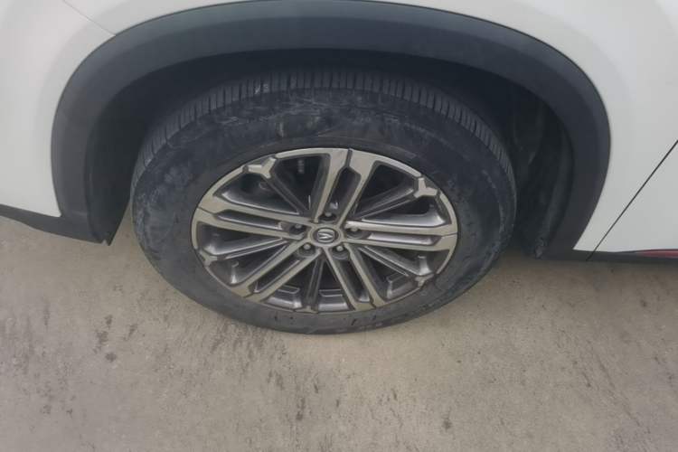 Used CHANGAN CS75 PLUS 2022 1.5T Automatic Luxury Model Left Front Wheel Hub