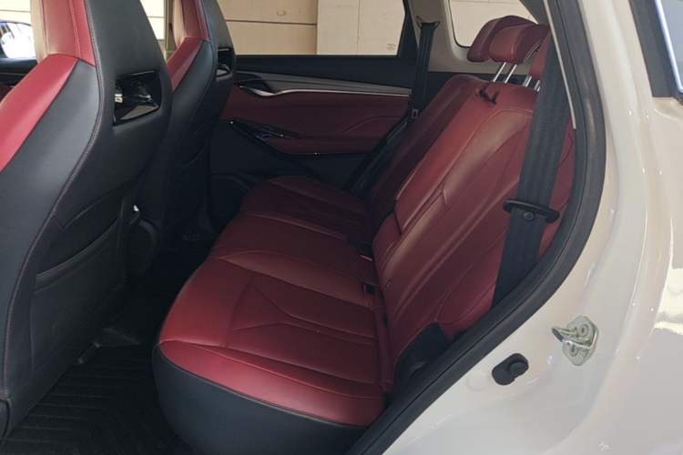 Used CHANGAN CS75 PLUS 2022 2.0T Automatic Pilot Version Left Rear Seat
