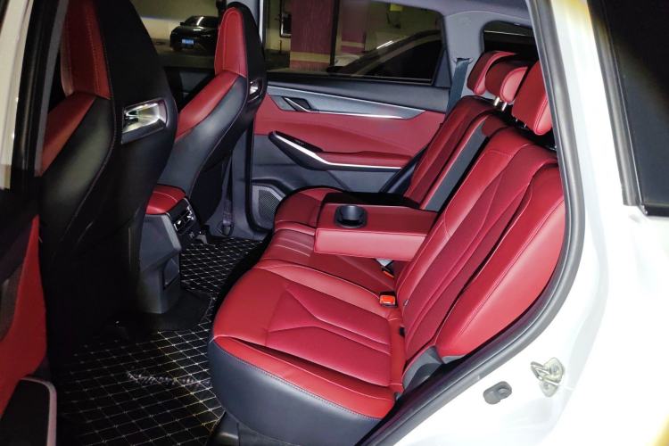 Used CHANGAN CS75 PLUS 2022 2nd Generation 1.5T Automatic Prestige Version Left Rear Seat