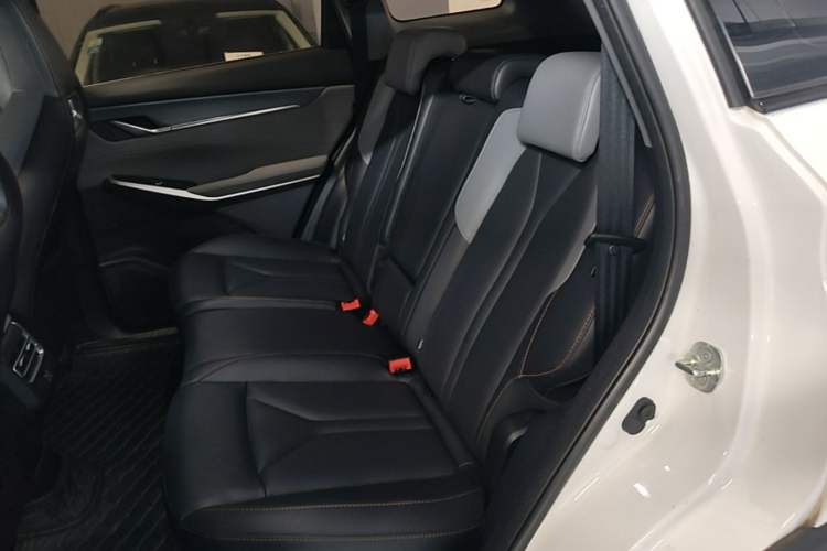 Used CHANGAN CS75 PLUS 2022 2nd Generation 1.5T Automatic Prestige Version Left Rear Seat