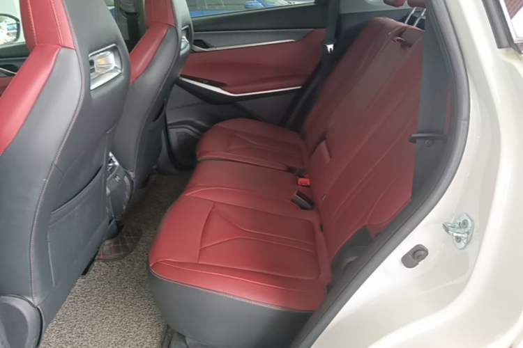 Used CHANGAN CS75 PLUS 2022 2nd Generation 2.0T Automatic Flagship Version Left Rear Seat