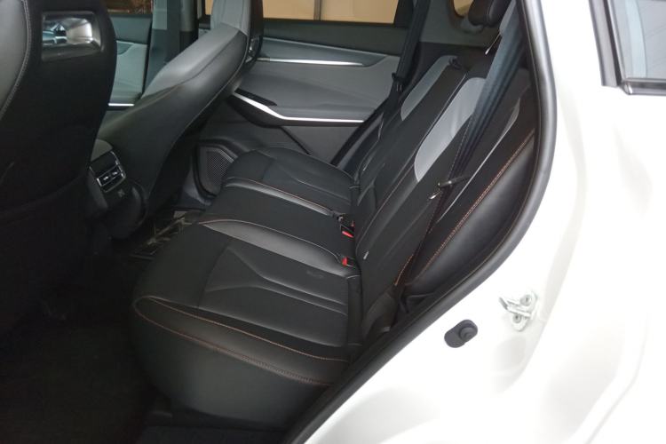 Used CHANGAN CS75 PLUS 2022 Second-Generation 2.0T Automatic Prestige Model Left Rear Seat