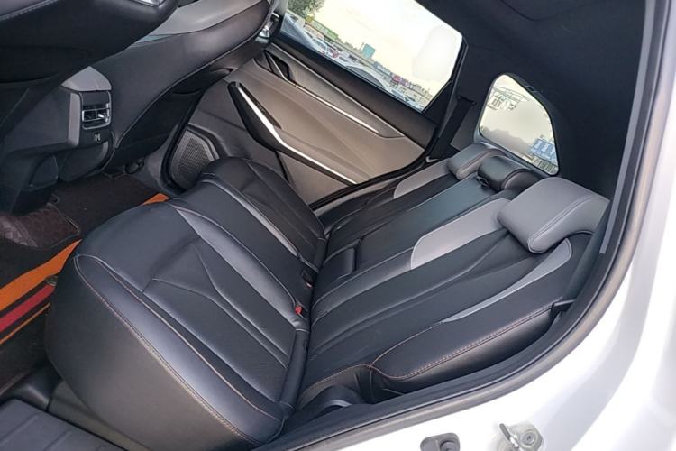 Used CHANGAN CS75 PLUS 2022 2nd Generation 1.5T Automatic Pilot Version Left Rear Seat