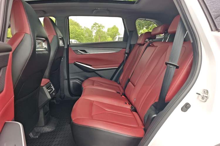 Used CHANGAN CS75 PLUS 2022 2nd Generation 1.5T Automatic Prestige Version Left Rear Seat