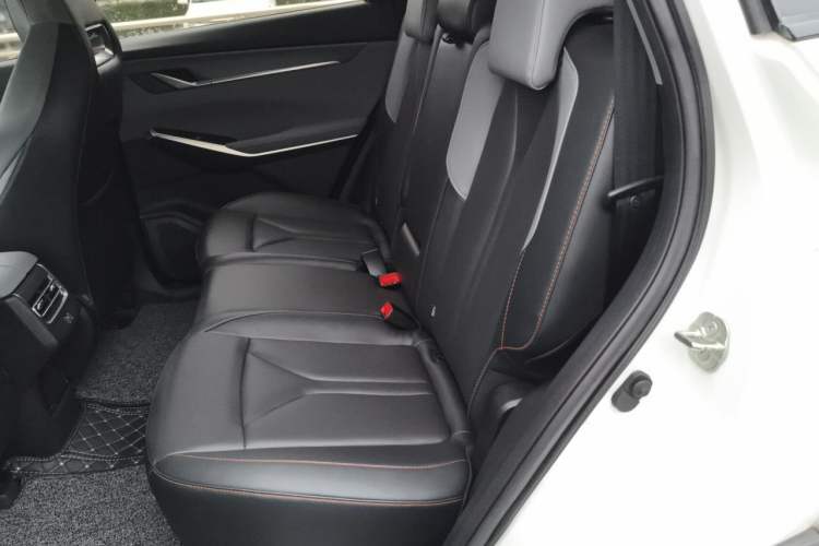 Used CHANGAN CS75 PLUS 2022 2nd Generation 1.5T Automatic Luxury Edition Left Rear Seat