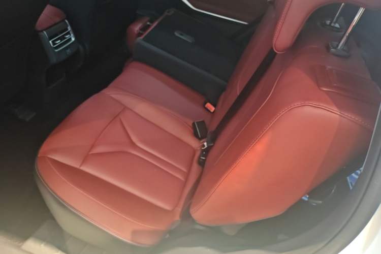 Used CHANGAN CS75 PLUS 2022 2nd Generation 1.5T Automatic Prestige Version Left Rear Seat