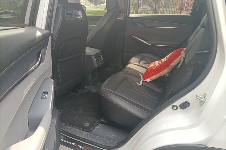 Used CHANGAN CS75 PLUS 2022 2nd Generation 1.5T Automatic Pilot Version Left Rear Seat