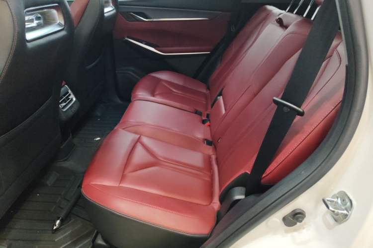 Used CHANGAN CS75 PLUS 2022 2nd Generation 2.0T Automatic Navigation Version Left Rear Seat