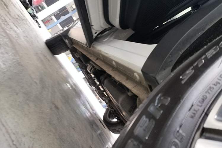 Used CHANGAN CS75 PLUS 2022 2nd Generation 1.5T Automatic Luxury Edition Left Side Sill