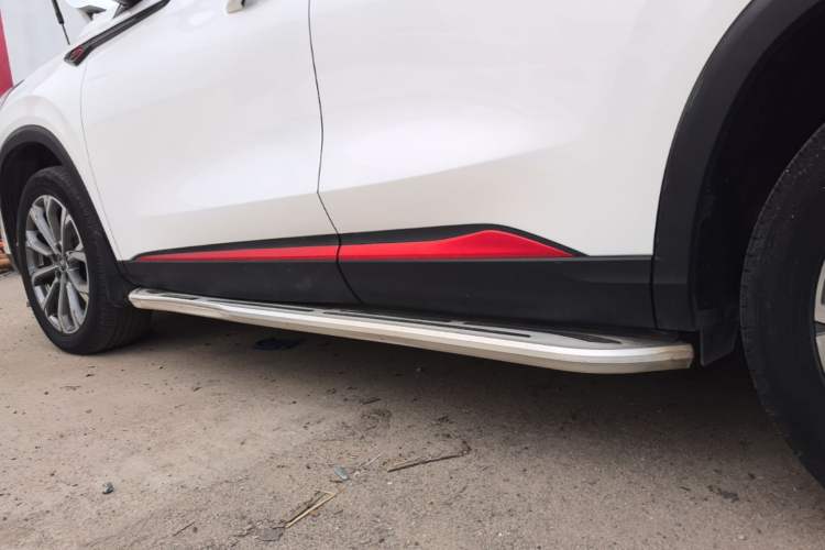 Used CHANGAN CS75 PLUS 2022 2.0T Automatic Pilot Version Left Side Sill