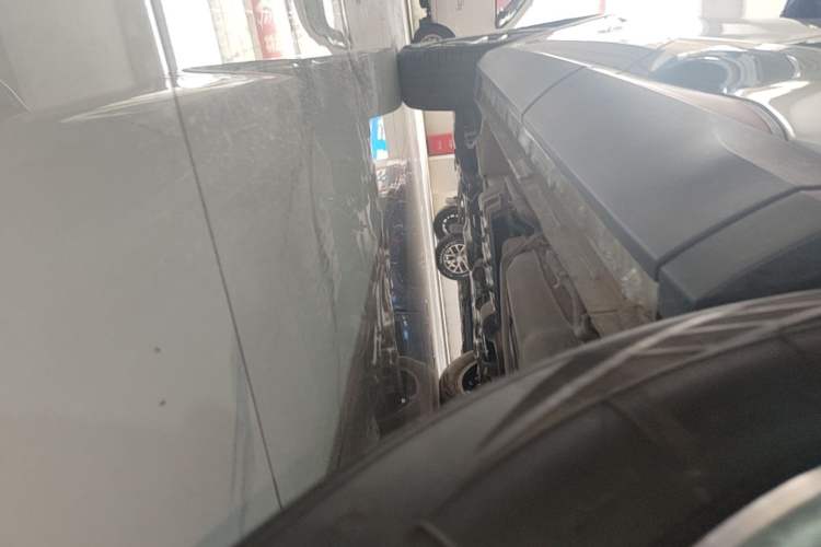 Used CHANGAN CS75 PLUS 2022 Classic Edition 1.5T Automatic Pioneer Model Left Side Sill
