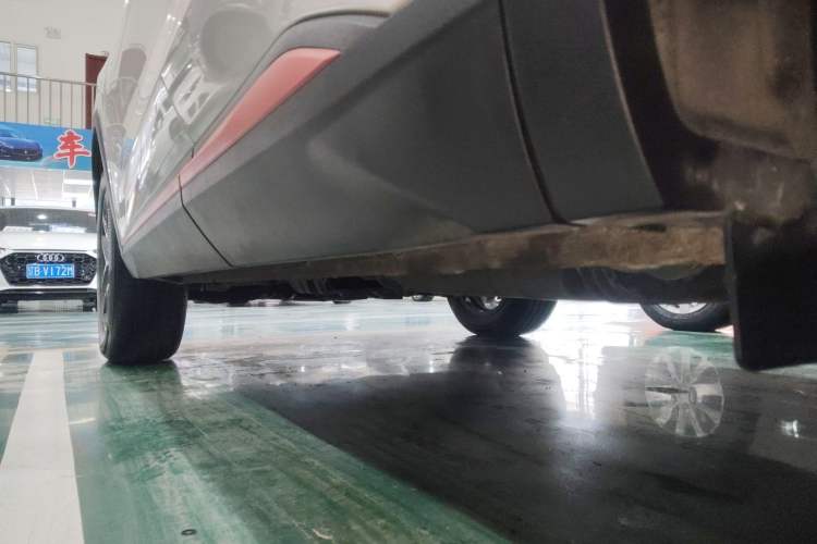 Used CHANGAN CS75 PLUS 2022 2nd Generation 1.5T Automatic Prestige Version Left Side Sill