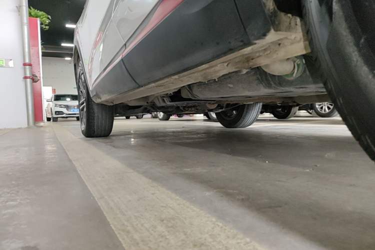 Used CHANGAN CS75 PLUS 2022 1.5T Automatic Luxury Model Left Side Sill