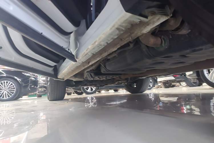 Used CHANGAN CS75 PLUS 2022 2nd Generation 1.5T Automatic Prestige Version Left Side Sill