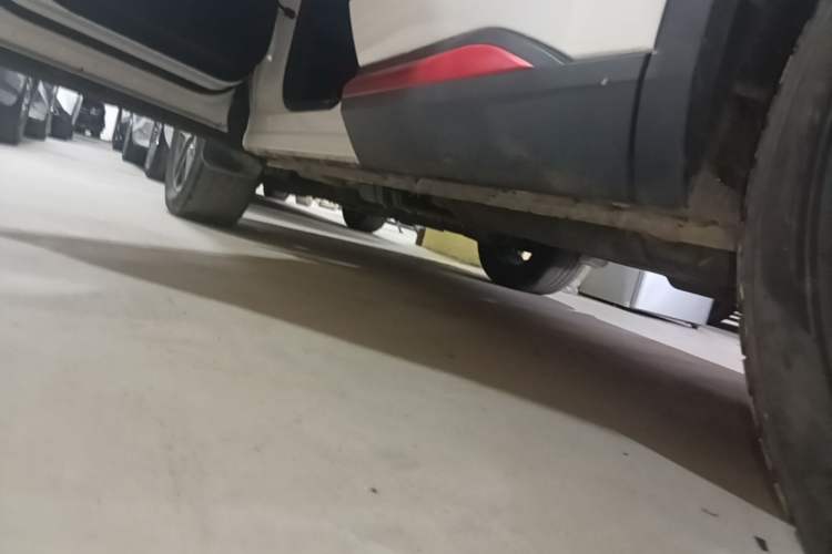 Used CHANGAN CS75 PLUS 2022 2nd Generation 1.5T Automatic Prestige Version Left Side Sill