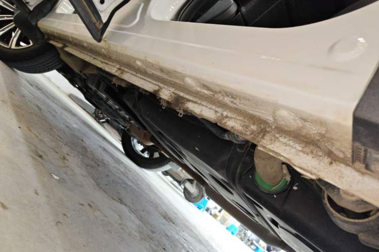 Used CHANGAN CS75 PLUS 2022 2nd Generation 2.0T Automatic Navigation Version Left Side Sill