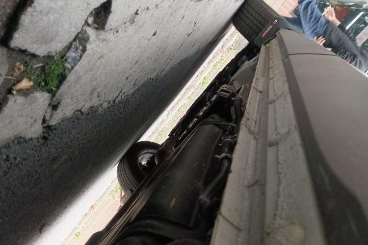 Used CHANGAN CS75 PLUS 2022 2nd Generation 2.0T Automatic Flagship Version Left Side Sill